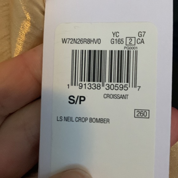 🆕 Guess bomber jacket - Picture 8 of 8